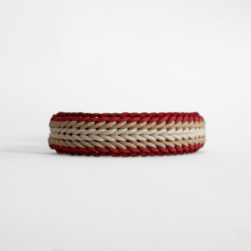 Esmeralda Burgundy Collar
