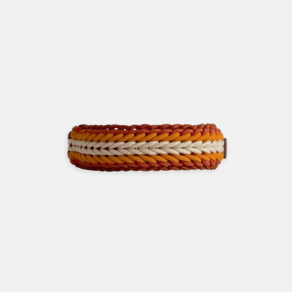 Esmeralda Spring Collar