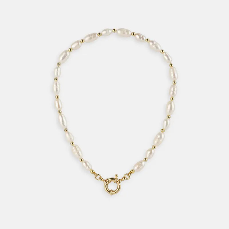 Luxury Pearl Pet Necklace – Gold-Plated Details